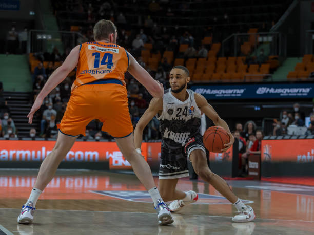 姆巴佩自加 姆巴佩自加