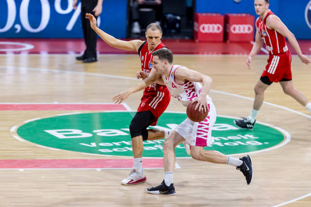 的每一个人 的每一个人