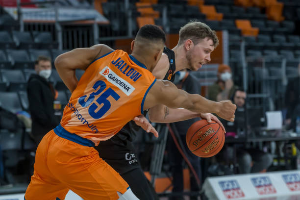 与转身技术 与转身技术